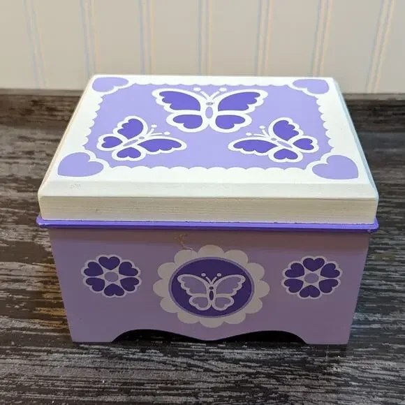 Melissa & Doug Purple Kid's Jewelry Box with Mirror and Pull Out Tray - Picture 1 of 8